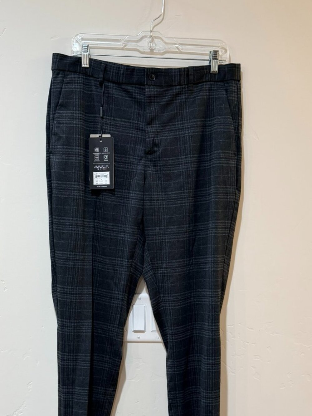 NWT 7 Diamonds Nico Tapered Leg Plaid Slacks Pants Men's 34 New with tag